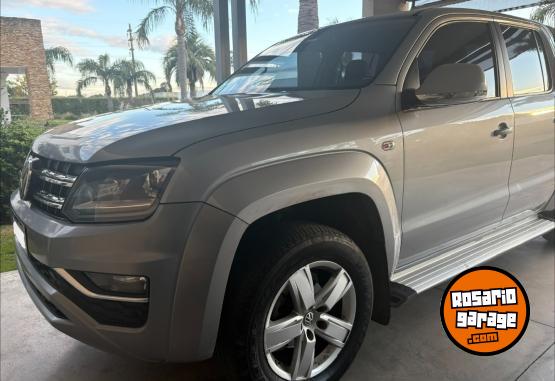 Camionetas - Volkswagen Amarok Highline Pack 4x2 2022 Diesel 170000Km - En Venta