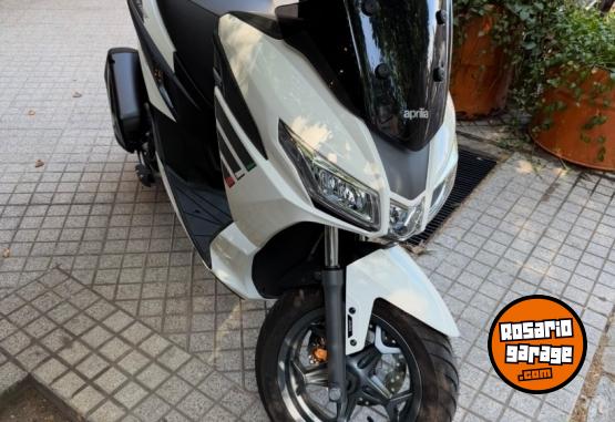 Motos - Aprilia SXR 160 2025 Nafta 950Km - En Venta