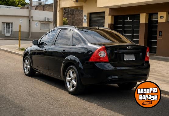 Autos - Ford Focus 2011 Nafta 177000Km - En Venta