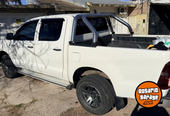 Camionetas - Toyota hilux 2.5 2012 Diesel 298000Km - En Venta