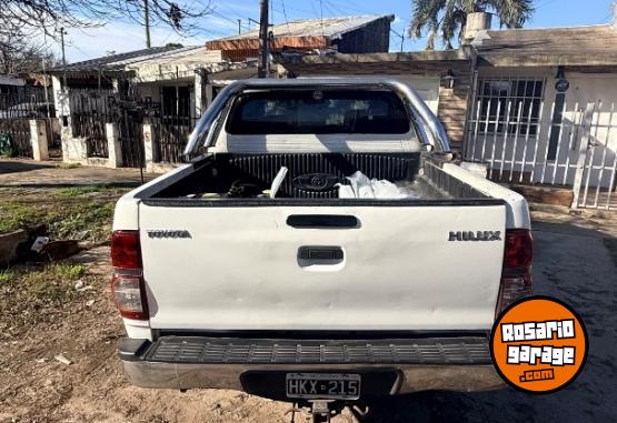 Camionetas - Toyota hilux 2.5 2012 Diesel 298000Km - En Venta