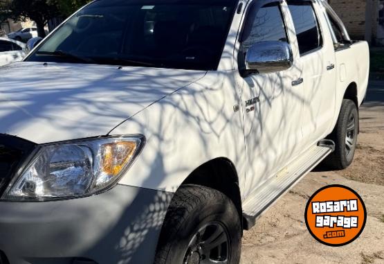 Camionetas - Toyota hilux 2.5 2012 Diesel 298000Km - En Venta