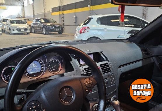 Autos - Mercedes Benz C250 2010 Nafta 150000Km - En Venta
