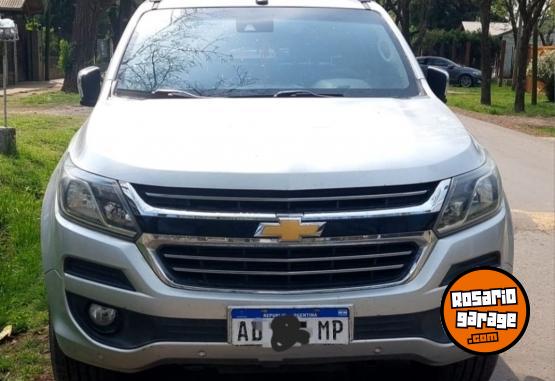 Camionetas - Chevrolet S10 LTZ 2018 Diesel 143000Km - En Venta