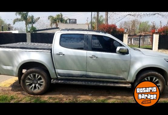 Camionetas - Chevrolet S10 LTZ 2018 Diesel 143000Km - En Venta