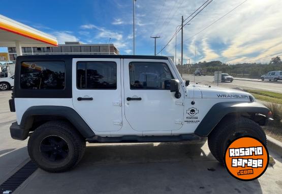 Camionetas - Jeep Wrangler 2013 Nafta 190000Km - En Venta
