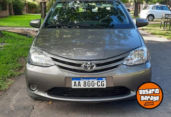 Autos - Toyota Etios xs 1.5 2016 Nafta 133000Km - En Venta