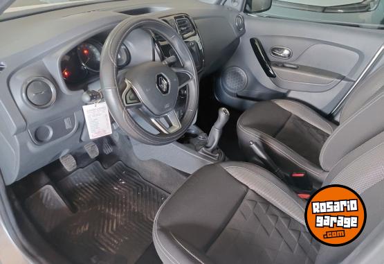 Autos - Renault LOGAN ZEN 2024 Nafta 87000Km - En Venta