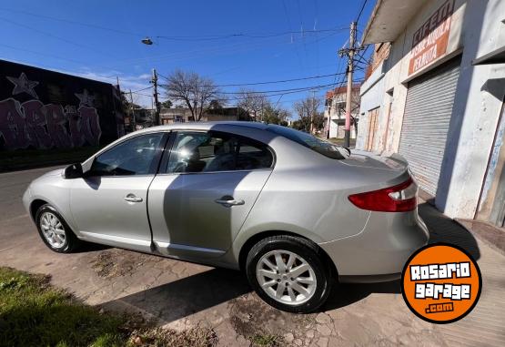 Autos - Renault Fluence privilegie 2.0 2012 Nafta 185000Km - En Venta