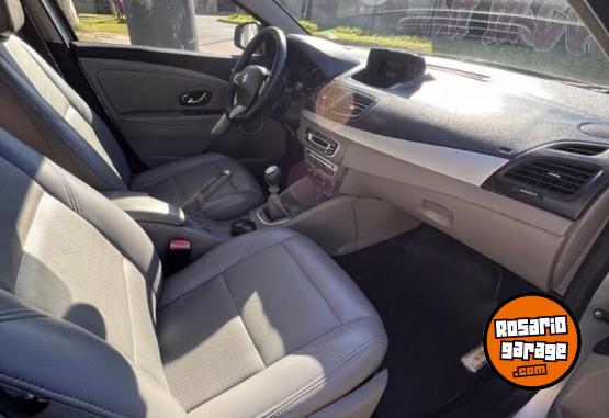 Autos - Renault Fluence privilegie 2.0 2012 Nafta 185000Km - En Venta