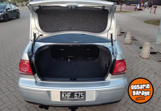 Autos - Volkswagen Bora 1.8T 2012 Nafta 140000Km - En Venta