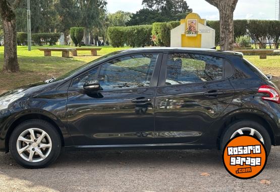 Autos - Peugeot 208 ALLURE 1.5 2016 Nafta 92000Km - En Venta