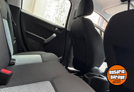 Autos - Peugeot 208 ALLURE 1.5 2016 Nafta 92000Km - En Venta