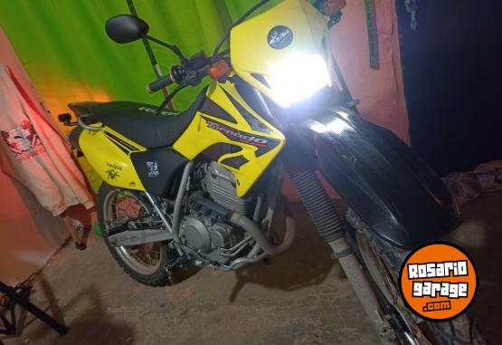 Motos - Honda Xr 250 2010 Nafta 10000Km - En Venta
