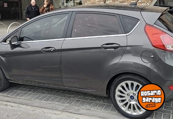 Autos - Ford Fiesta 2015 Nafta 52000Km - En Venta