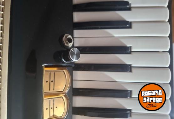 Instrumentos Musicales - Hohner 120 bajos - En Venta