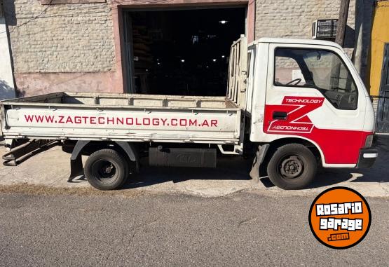Camiones y Gr�as - CAMION KIA 1998 K2700 - En Venta
