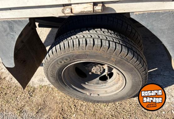 Camiones y Gr�as - CAMION KIA 1998 K2700 - En Venta
