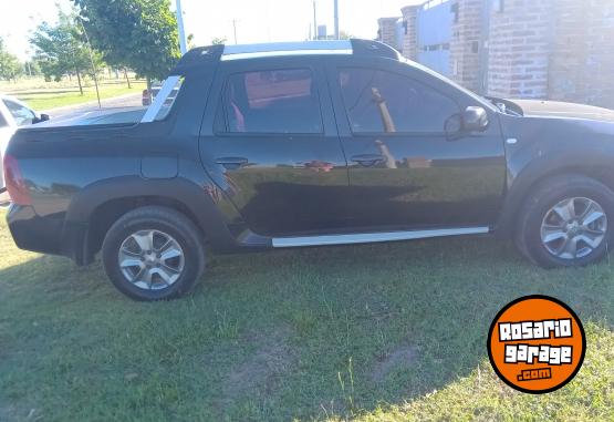 Camionetas - Renault Oroch 2.0 Uotsider 2017 GNC 110000Km - En Venta