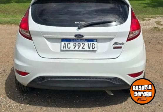 Autos - Ford FIESTA 2018 Nafta 85000Km - En Venta
