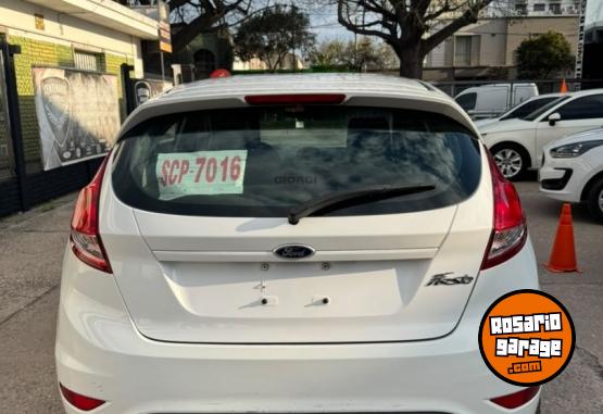 Autos - Ford Fiesta Kinetic SE 2016 Nafta 135000Km - En Venta