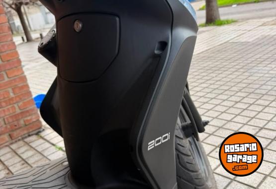 Motos - Kymco AGILITY 200i 2025 Nafta 6900Km - En Venta
