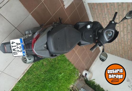 Motos - Kymco Agility 200 i 2024 Nafta 11500Km - En Venta