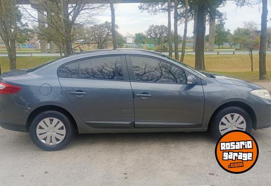 Autos - Renault Fluence. 2012 Nafta 200000Km - En Venta