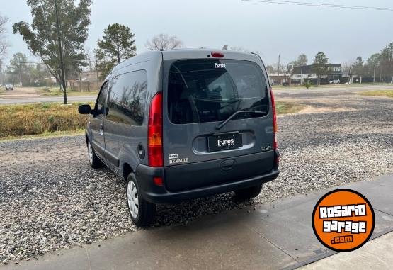 Autos - Renault Kangoo authentique 2011 Diesel 78000Km - En Venta