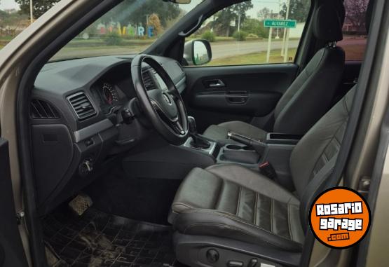 Camionetas - Volkswagen Amarok v6 2022 Diesel 52000Km - En Venta