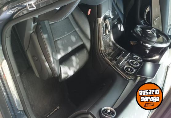 Autos - Mercedes Benz Glc 300 2016 Nafta 172000Km - En Venta