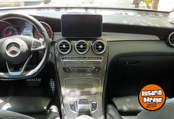 Autos - Mercedes Benz Glc 300 2016 Nafta 172000Km - En Venta