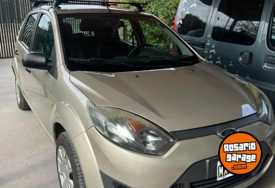 Autos - Ford Ambiente plus 2013 Nafta 132000Km - En Venta