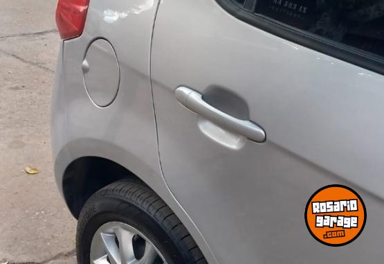Autos - Fiat Attractive 2017 Nafta 127000Km - En Venta