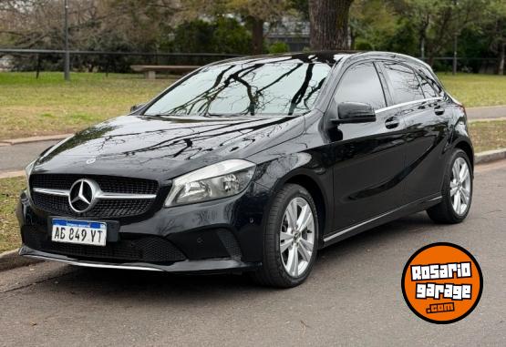 Autos - Mercedes Benz A200 2017 Nafta 76000Km - En Venta