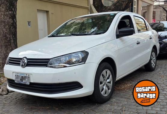 Autos - Volkswagen Voyage 2015 GNC 123000Km - En Venta