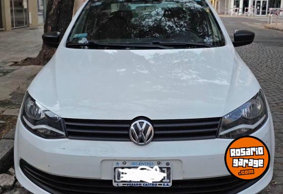Autos - Volkswagen Voyage 2015 GNC 123000Km - En Venta