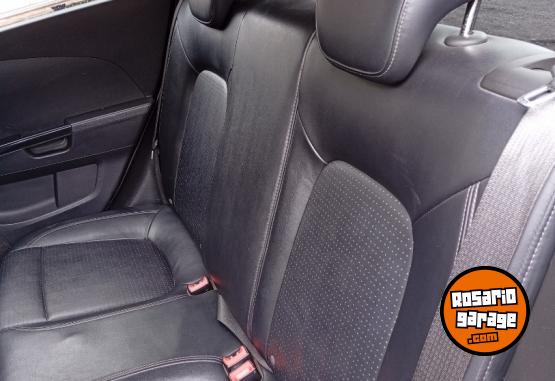 Autos - Chevrolet Sonic Ltz 2012 GNC 110000Km - En Venta