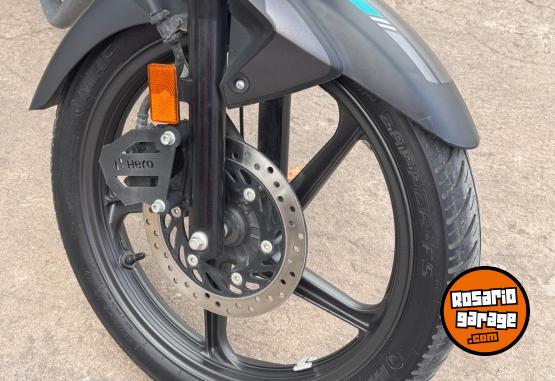 Motos - Hero HUNK 150 2024 Nafta 7870Km - En Venta