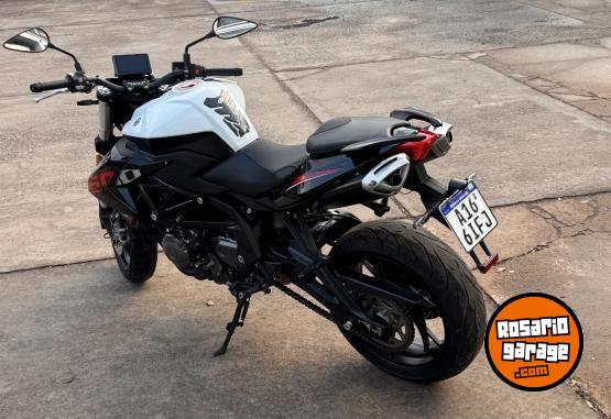 Motos - Benelli TNT 600I 2022 Nafta 9600Km - En Venta