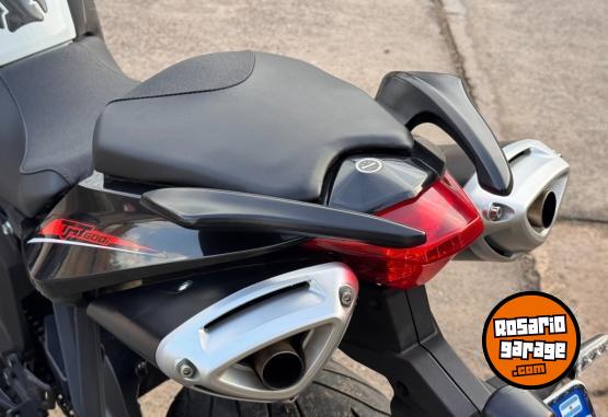Motos - Benelli TNT 600I 2022 Nafta 9600Km - En Venta