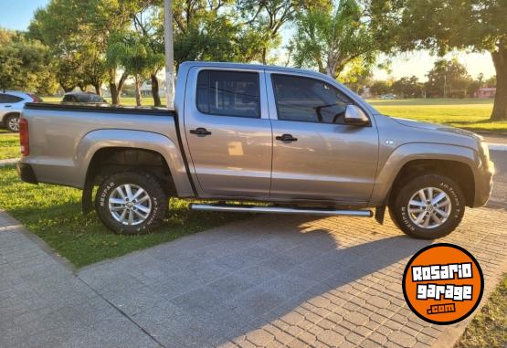 Camionetas - Volkswagen AMAROK TRENDLINE 2022 Diesel 136000Km - En Venta