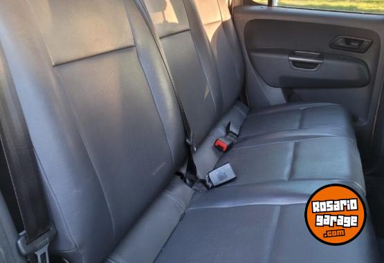 Camionetas - Volkswagen AMAROK TRENDLINE 2022 Diesel 136000Km - En Venta