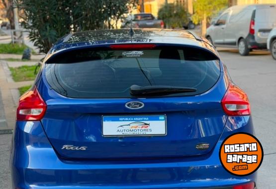 Autos - Ford FOCUS SE 2017 Nafta 129000Km - En Venta
