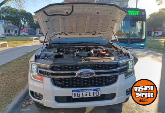Camionetas - Ford Ranger XLT 2024 Diesel 31920Km - En Venta