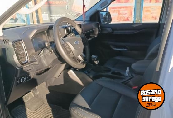 Camionetas - Ford Ranger XLT 2024 Diesel 31920Km - En Venta