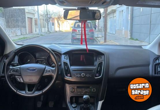 Autos - Ford Focus 2017 Nafta 89000Km - En Venta