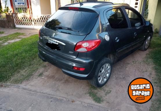 Autos - Peugeot 207 hdi 2011 Diesel 170000Km - En Venta