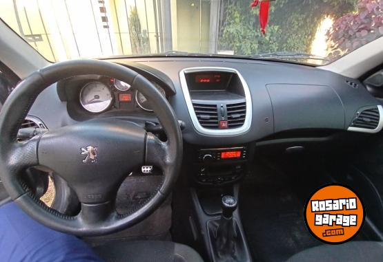 Autos - Peugeot 207 hdi 2011 Diesel 170000Km - En Venta
