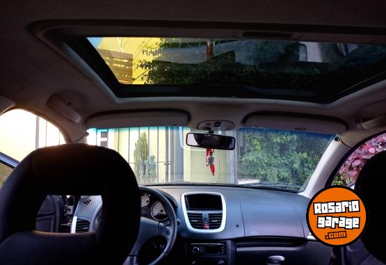 Autos - Peugeot 207 hdi 2011 Diesel 170000Km - En Venta